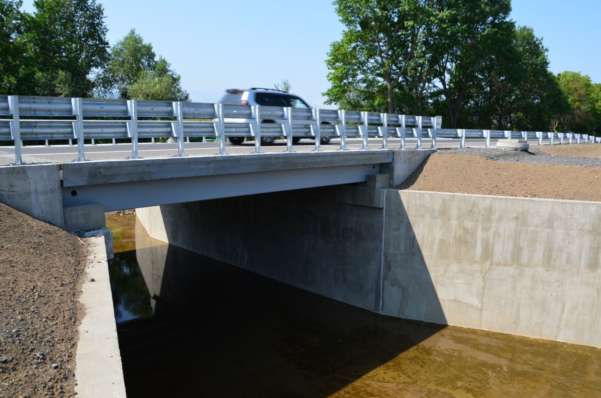 Мостовые металлоконструкции. Водоотведение с моста. Эксплуатация мостов. Эксплуатация мостов. Жд мост саратов.