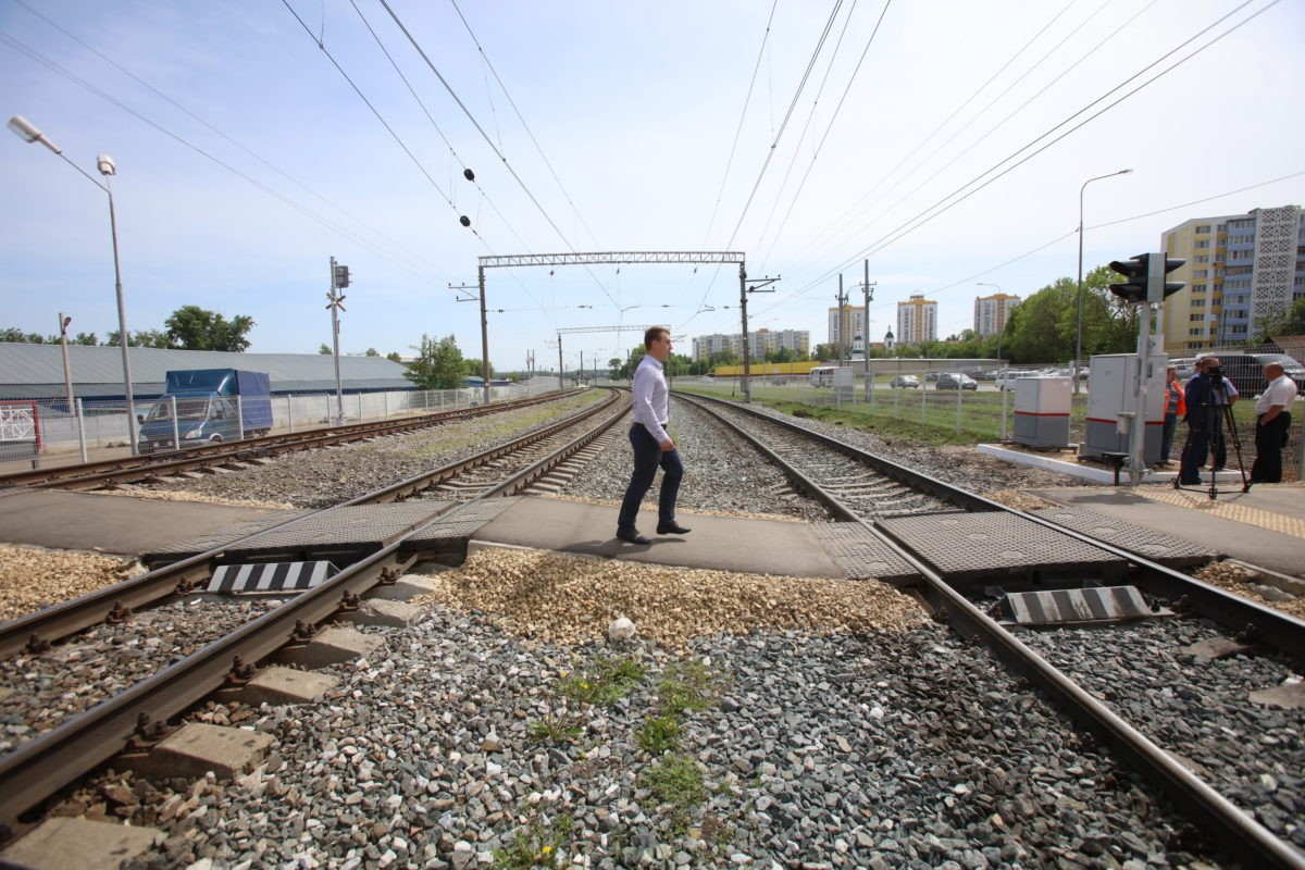 Фото пешеходного перехода через жд пути