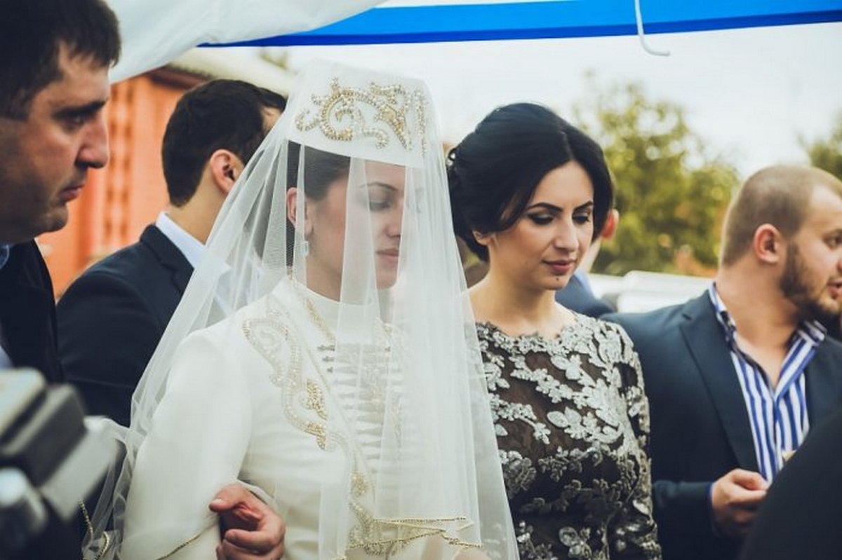 Осетина сводные. Свадьба в Осетии. Свадьба в Северной Осетии. Свадьба осетин. Свадьба северных осетин.